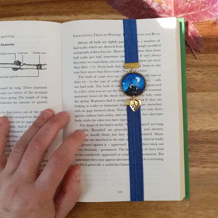 Mountains elastic ribbon bookmarks / handmade from polymer clay leaves motifs forest night landscape moon bookmark