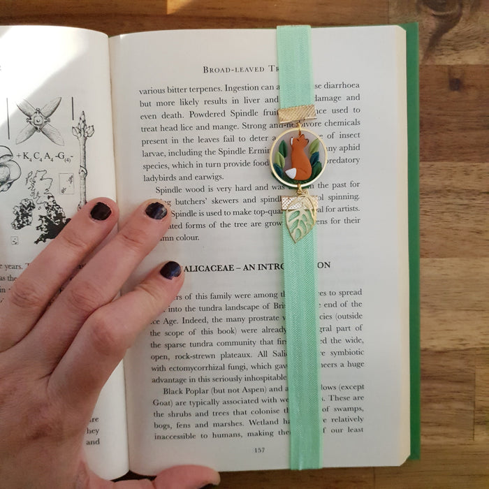 Fox with leaves elastic ribbon bookmarks / handmade from polymer clay motifs forest
