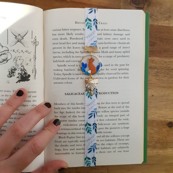 Fox with leaves elastic ribbon bookmarks / handmade from polymer clay motifs forest