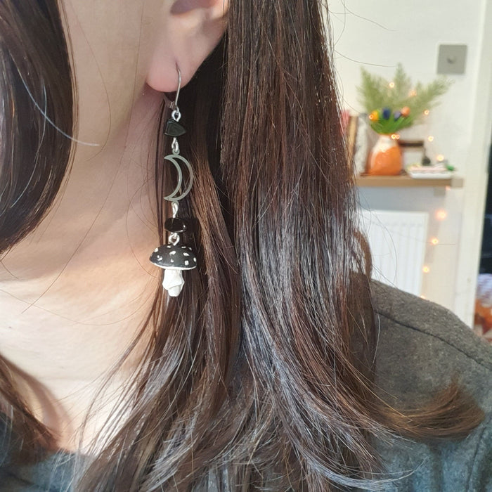 Mushroom earrings and necklace with obsidian stones / nature woodlands forestcore