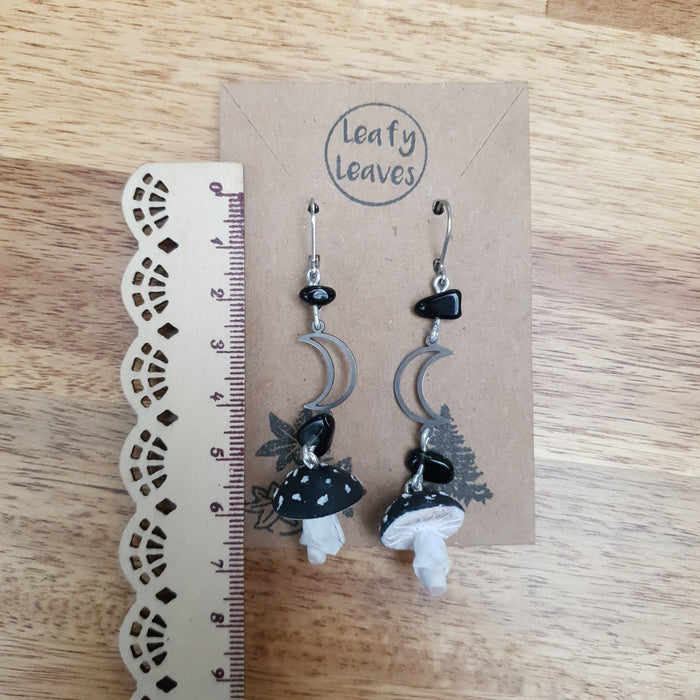 Mushroom earrings with different colours and stones / nature woodlands forestcore