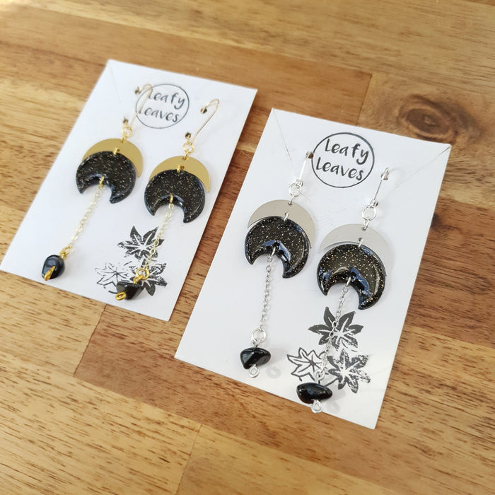 Black moons earrings / nature woodlands forestcore