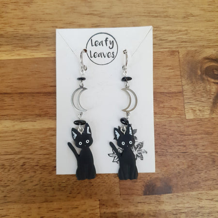 Black cats earrings with moons and obsidian stones / nature woodlands forestcore