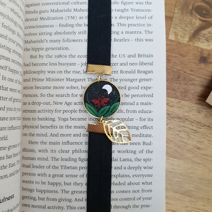 Moth and moon elastic ribbon bookmark adjustable / handmade from polymer clay motifs forest