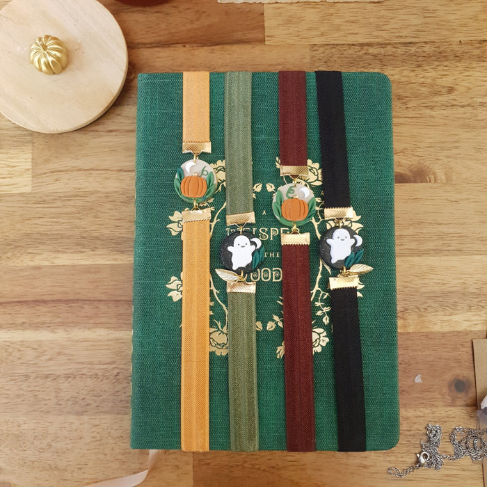 Halloween elastic ribbon bookmarks adjustable with different subjects / handmade from polymer clay motifs forest