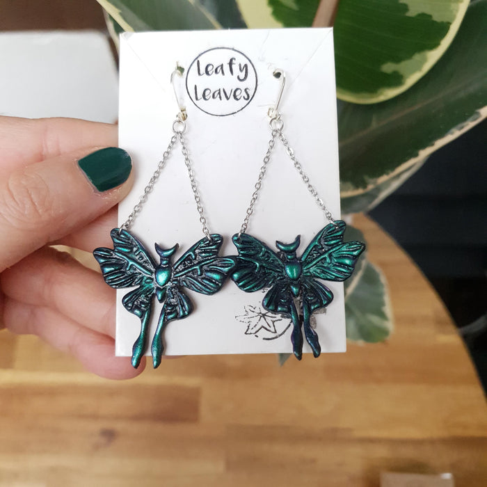 Luna moths earrings with duo chrome effect / nature woodlands and forest