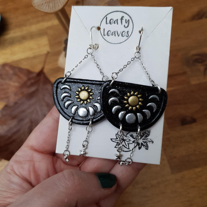 Moon phases and sun earrings / nature woodlands and forest