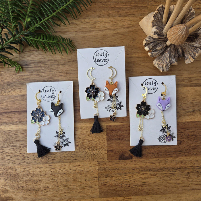 Spring foxes asymmetrical earrings with flowers / nature woodlands and forest
