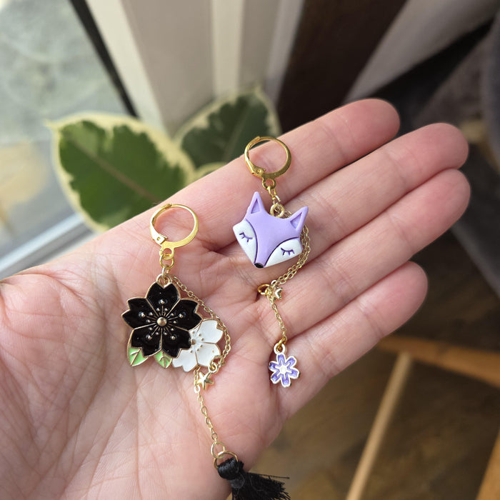 Spring foxes asymmetrical earrings with flowers / nature woodlands and forest