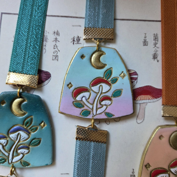 Mushrooms elastic ribbon bookmarks / nature autumn